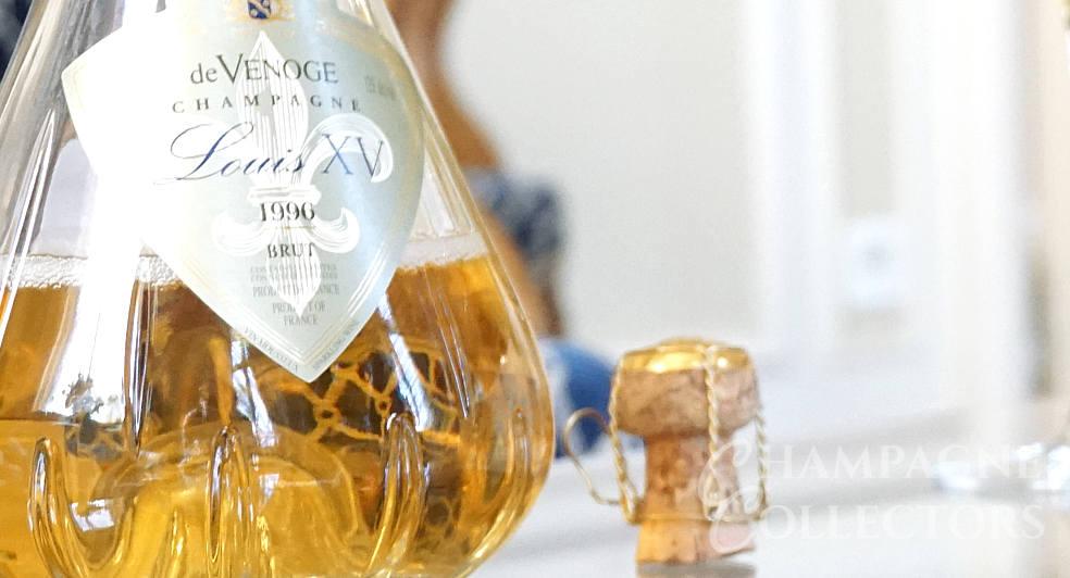 How to tell if a Champagne (or wine) has gone off / is bad.